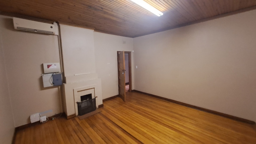 5 Bedroom Property for Sale in Westdene Free State